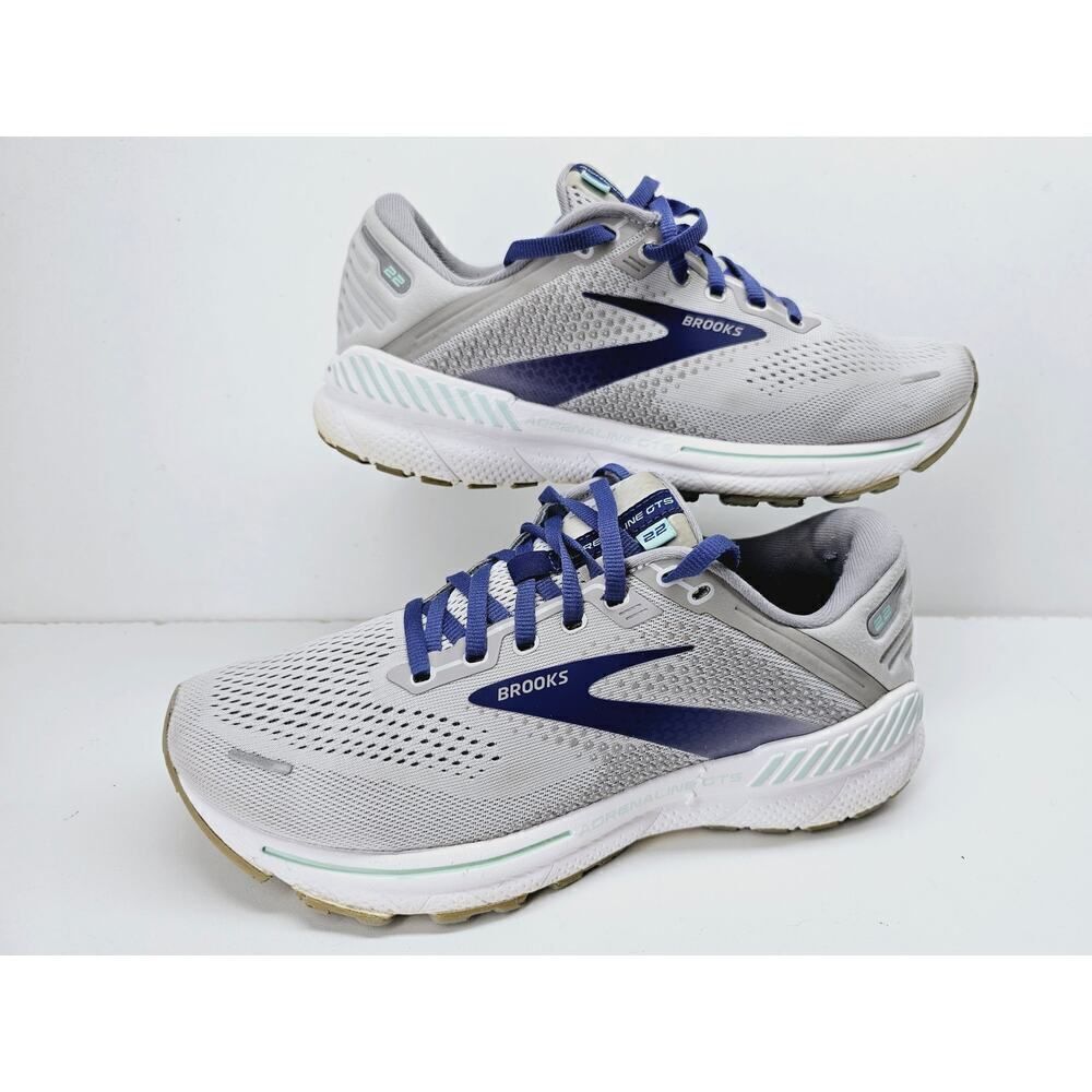 Brooks Women 9.5 Comfy footwear